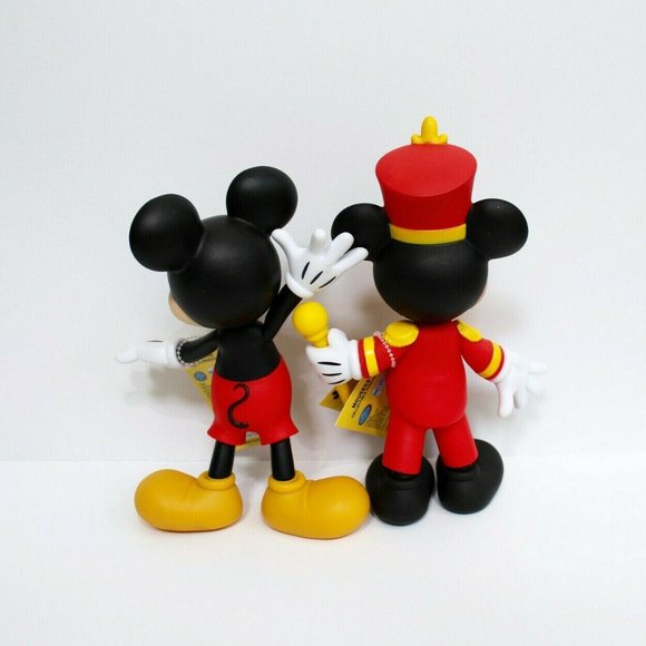 Disney Mickey The True Original 90 Years of Magic Mickey Mouse & Mouseketeer - Picture 4 of 4